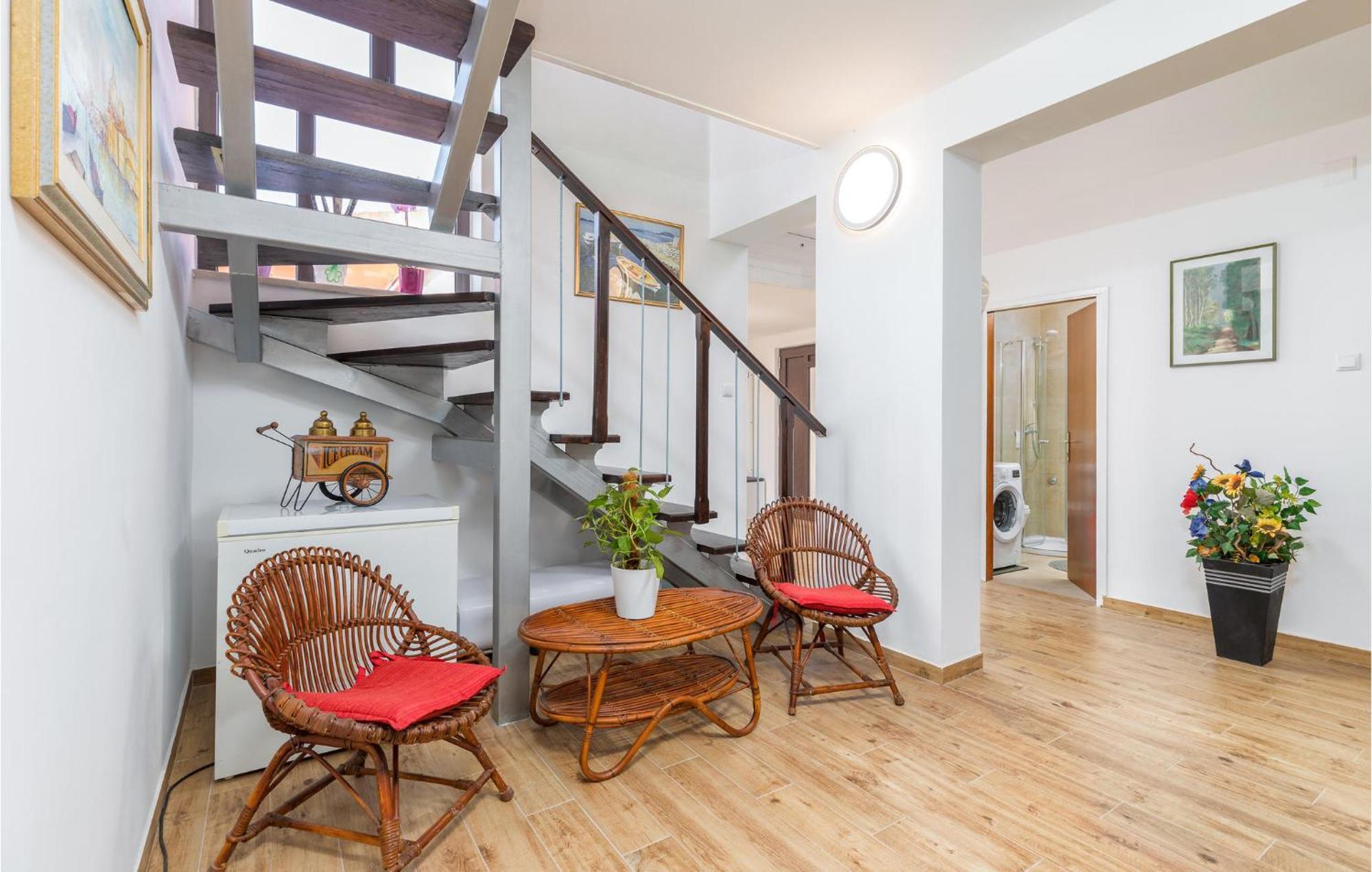 Awesome Home In Fazana With Kitchen Kültér fotó